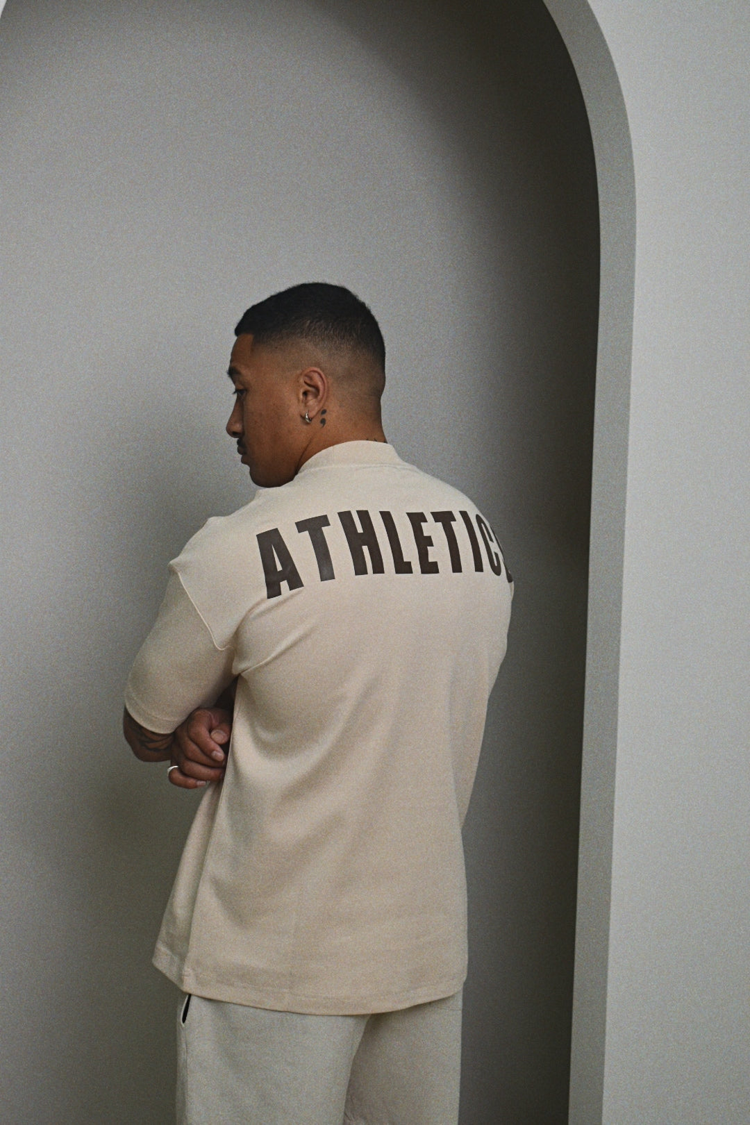 Squad T-Shirt - Sand.