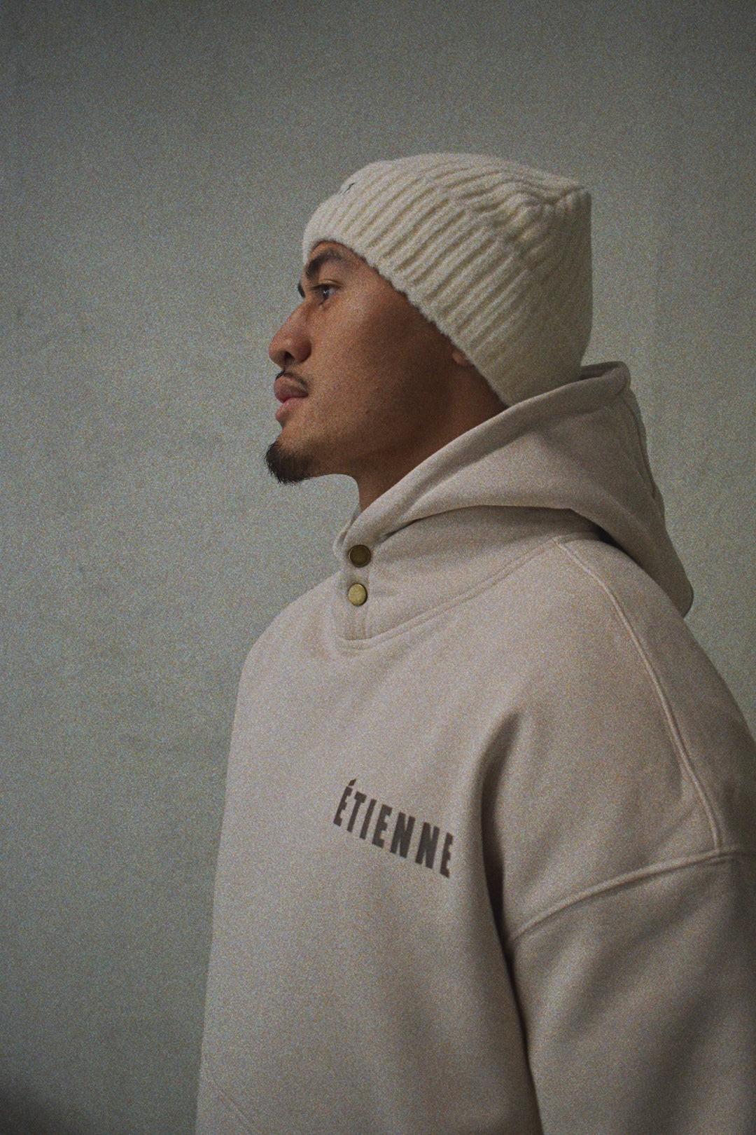 Squad Hood - Sand.