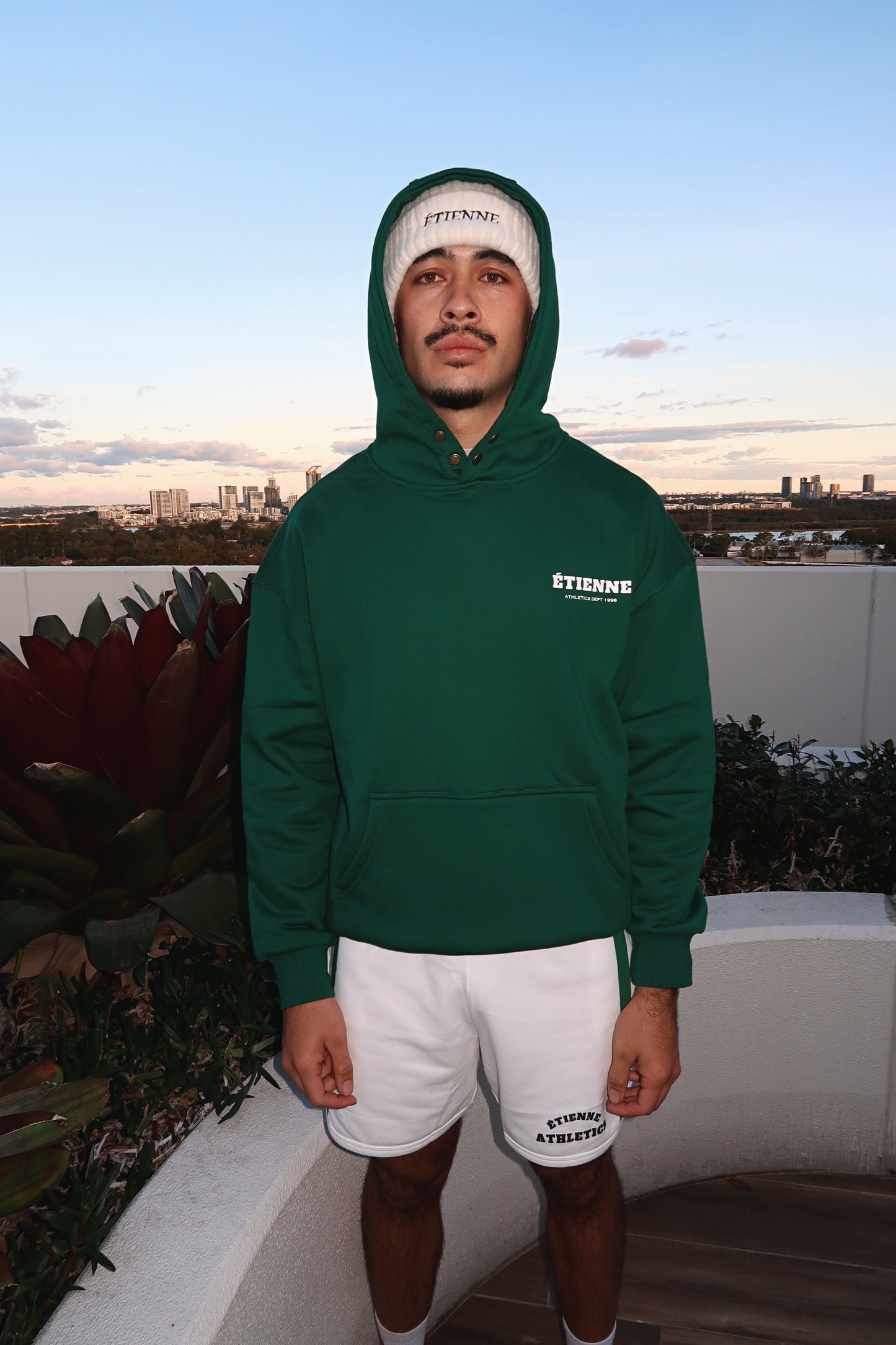 Logo Hood - Leaf Green.