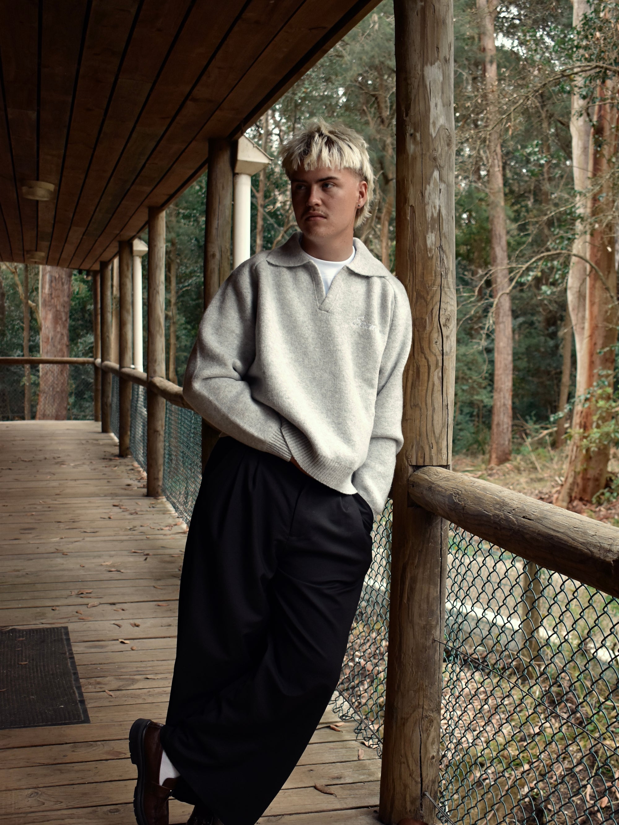 Relaxed Knit - Grey.
