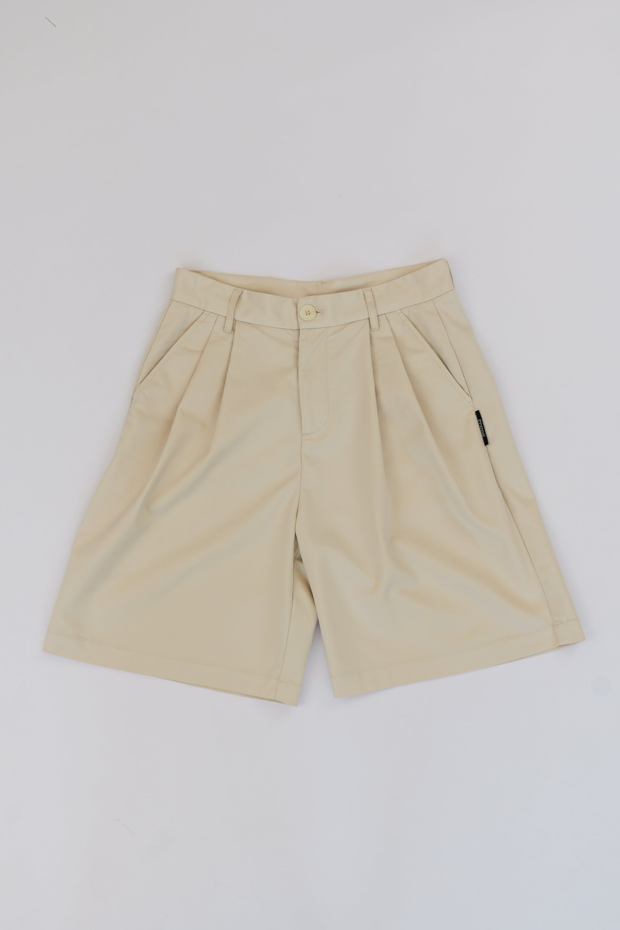 Pleated Short - Cream.