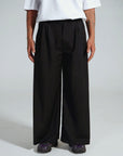 Wide Leg Pleated Pant - Black.