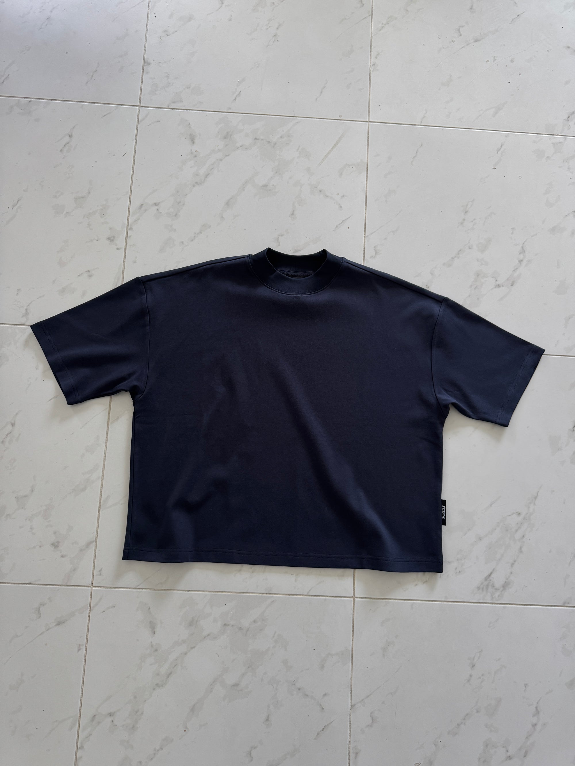 Cropped Blank - Navy.