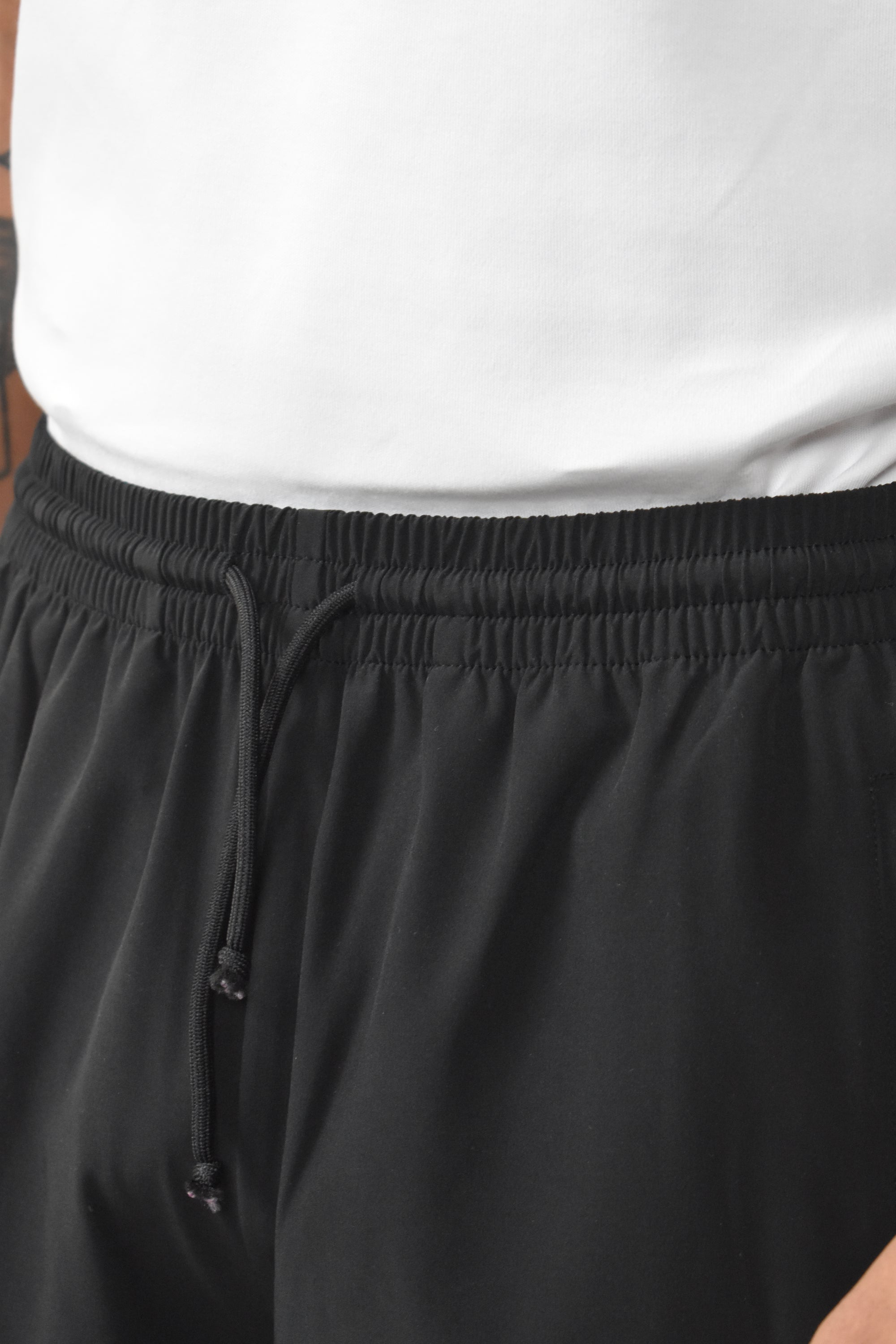 Motion Tech Pant - Black.